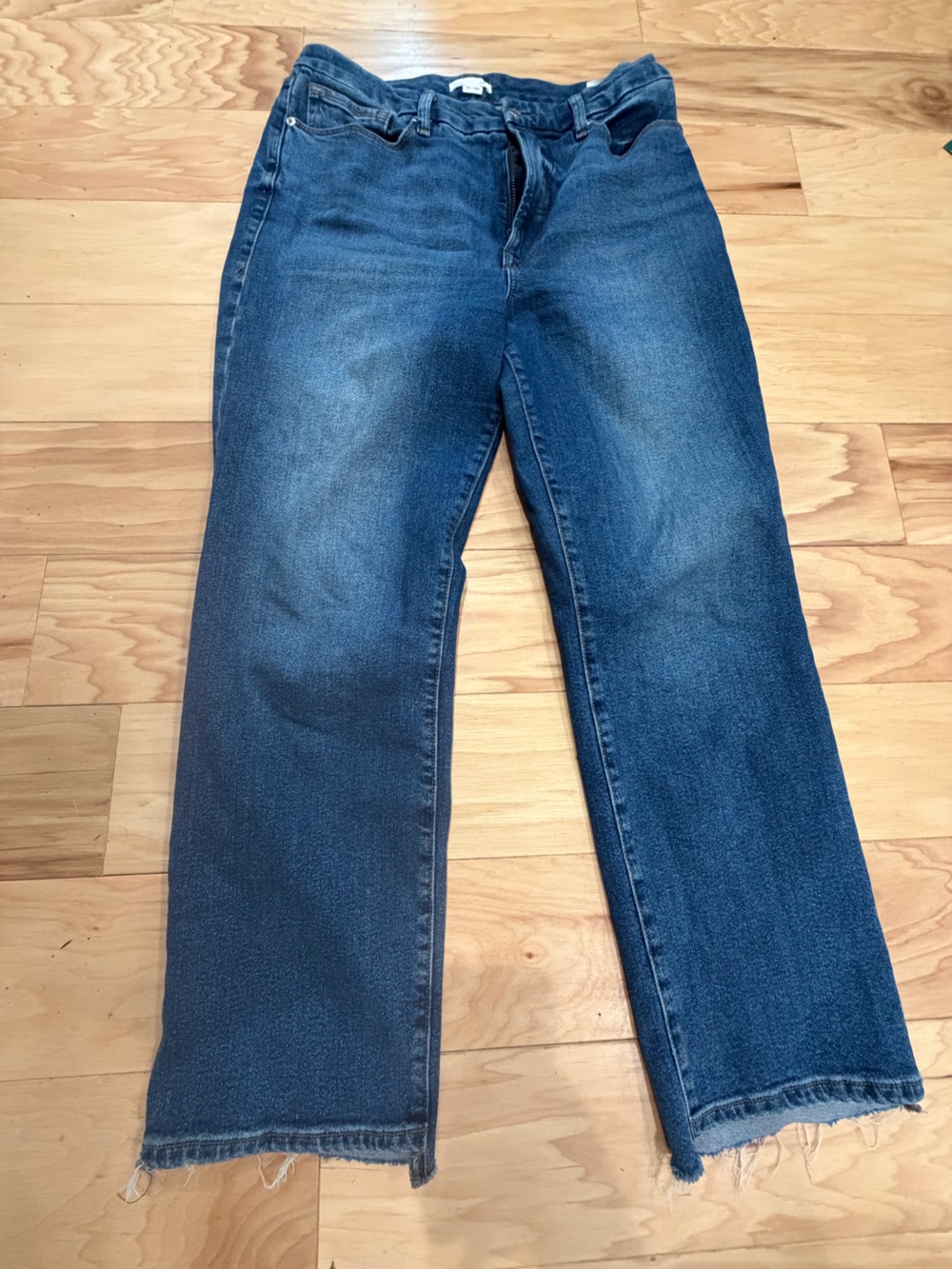 Good American Women’s 10/30 Straight Leg Jeans Raw Split Hem Stretch Blue